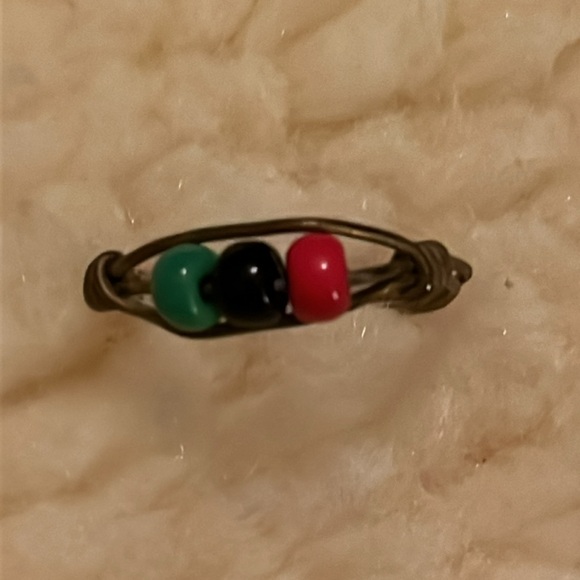 Green, Blue, & Red Coil Ring - Picture 13 of 16